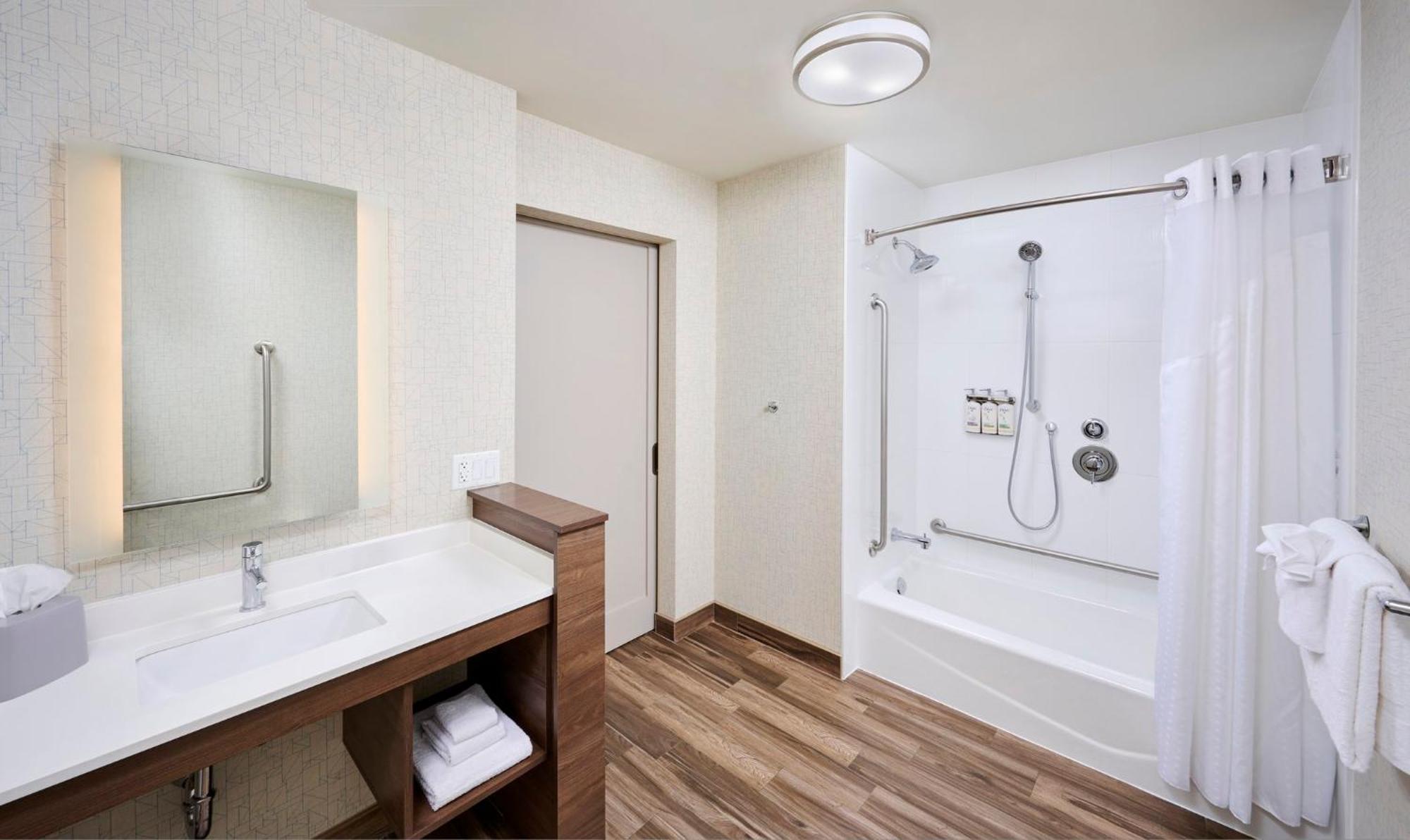 Holiday Inn Express - Sarnia - Point Edward By Ihg Dış mekan fotoğraf